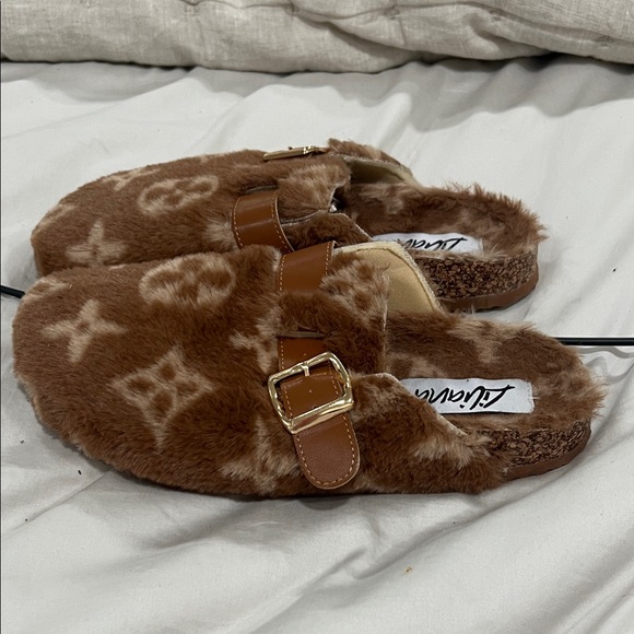 Liliana Brown Faux Fur Mules with Buckle - Picture 2 of 4